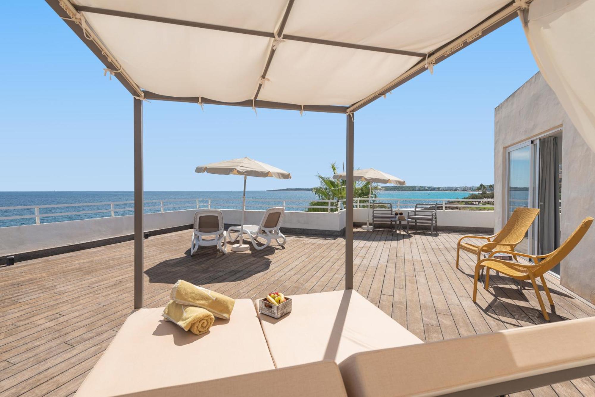 Hotel Atolon & Kaafu Beach Club Cala Bona  Room photo