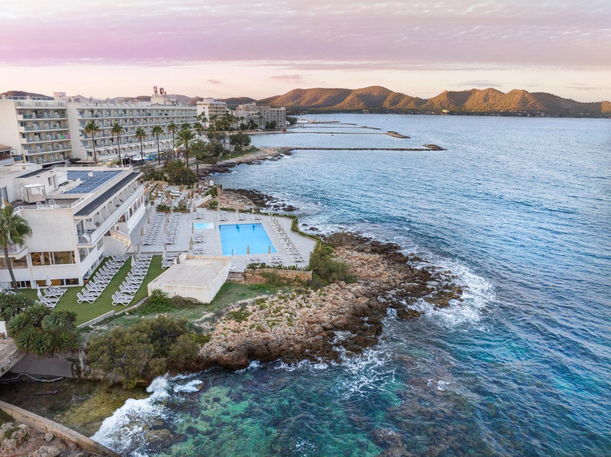 Hotel Atolon & Kaafu Beach Club Cala Bona  Exterior photo